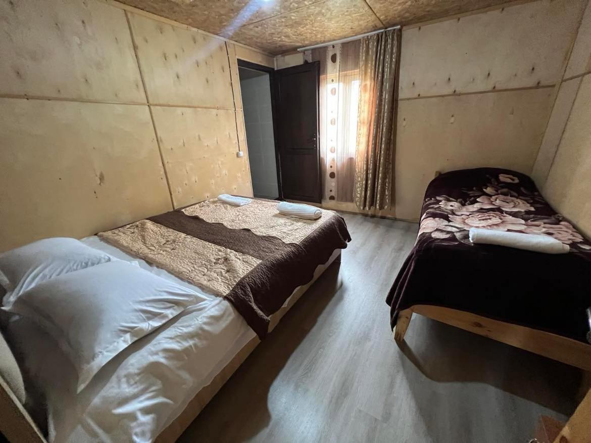 Guest House Old Omalo 외부 사진